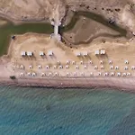 Radiant & Ravishing 2 Bdr Mangroovy Free Beach & Pool Access
