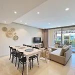 Radiant & Ravishing 2 Bdr Mangroovy Free Beach & Pool Access